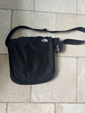 North Face Messenger Bag/Purse